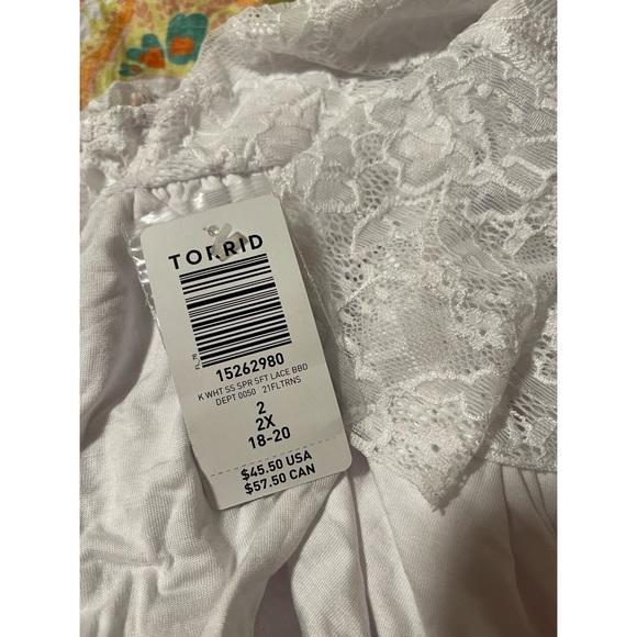 Torrid White Lace Tiered Women's Top NWT SZ 2 (18/20) - Picture 8 of 14